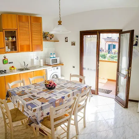 La Casina Appartement Porto Azzurro