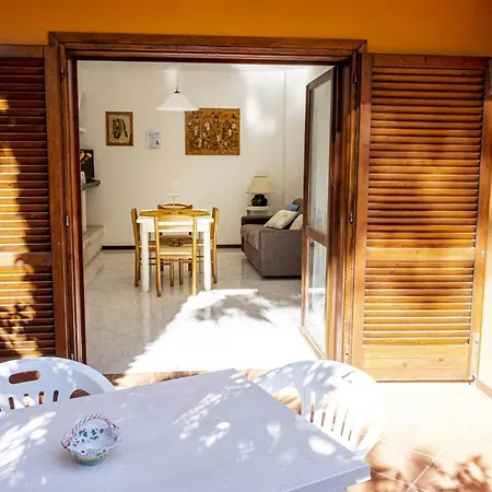 La Casina Apartment Porto Azzurro
