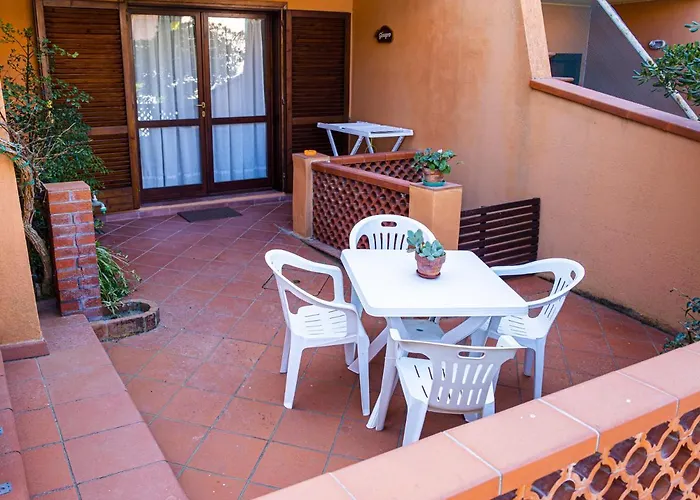 La Casina Apartment Porto Azzurro